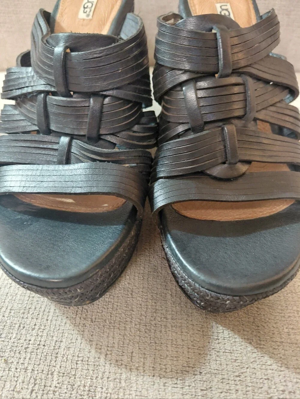 UGG Melinda Black Strappy Espadrille Wedge Sandals Size 7